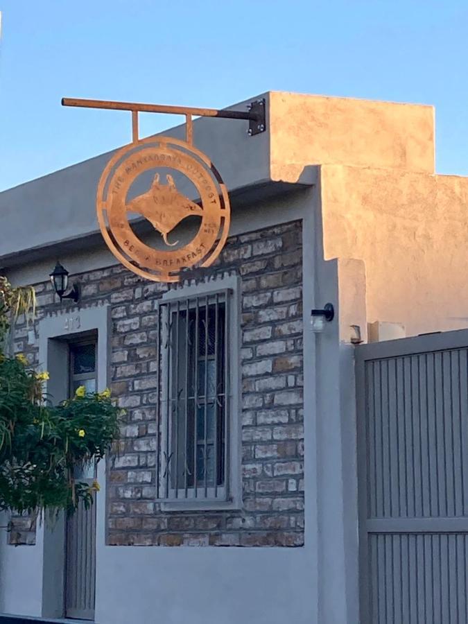 مبيت وإفطار لاباز The Mantarraya Outpost المظهر الخارجي الصورة